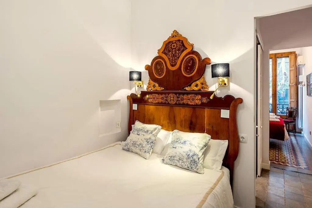Large Patio 4 Bedrooms 4 Bathrooms Of Which 3 En-Suite Barcelona 0*,  Spain