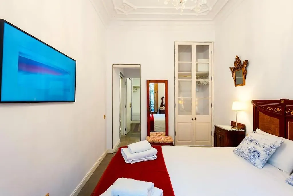Apartment Large Patio 4 Bedrooms 4 Bathrooms Of Which 3 En-Suite Barcelona